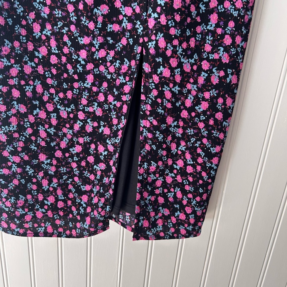 🖤 Purple Floral Midi Dress – Puff Sleeves | Sweetheart Neck Size XS - Picture 3 of 10